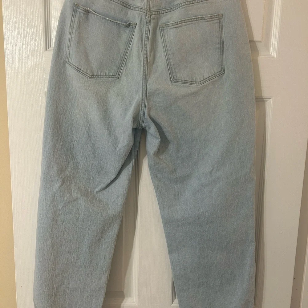 Universal Thread High Rise Light Blue Jeans with Rips - Picture 2 of 5